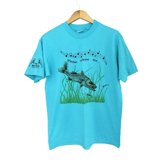 Hanes Other - Hanes T-Shirt Mens L Blue Vintage Sanibel Island The Bait Box Snook‎ Fish USA